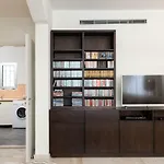 Sursock 1Bd Apartment