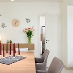 Sursock 1Bd Apartment