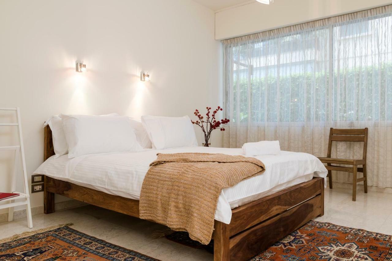 Sursock 1bd Apartment *